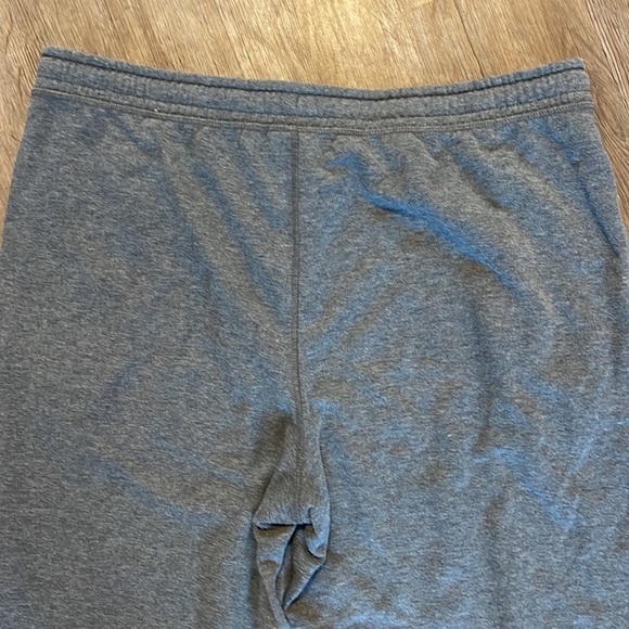 EDDIE BAUER LOUNGE JOGGERS (XL) - Picture 7 of 7